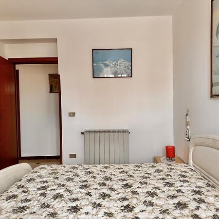 Holidaycasa Leone - Con Posto Auto A 200Mt Dal Mare Sperlonga Eksteriør bilde
