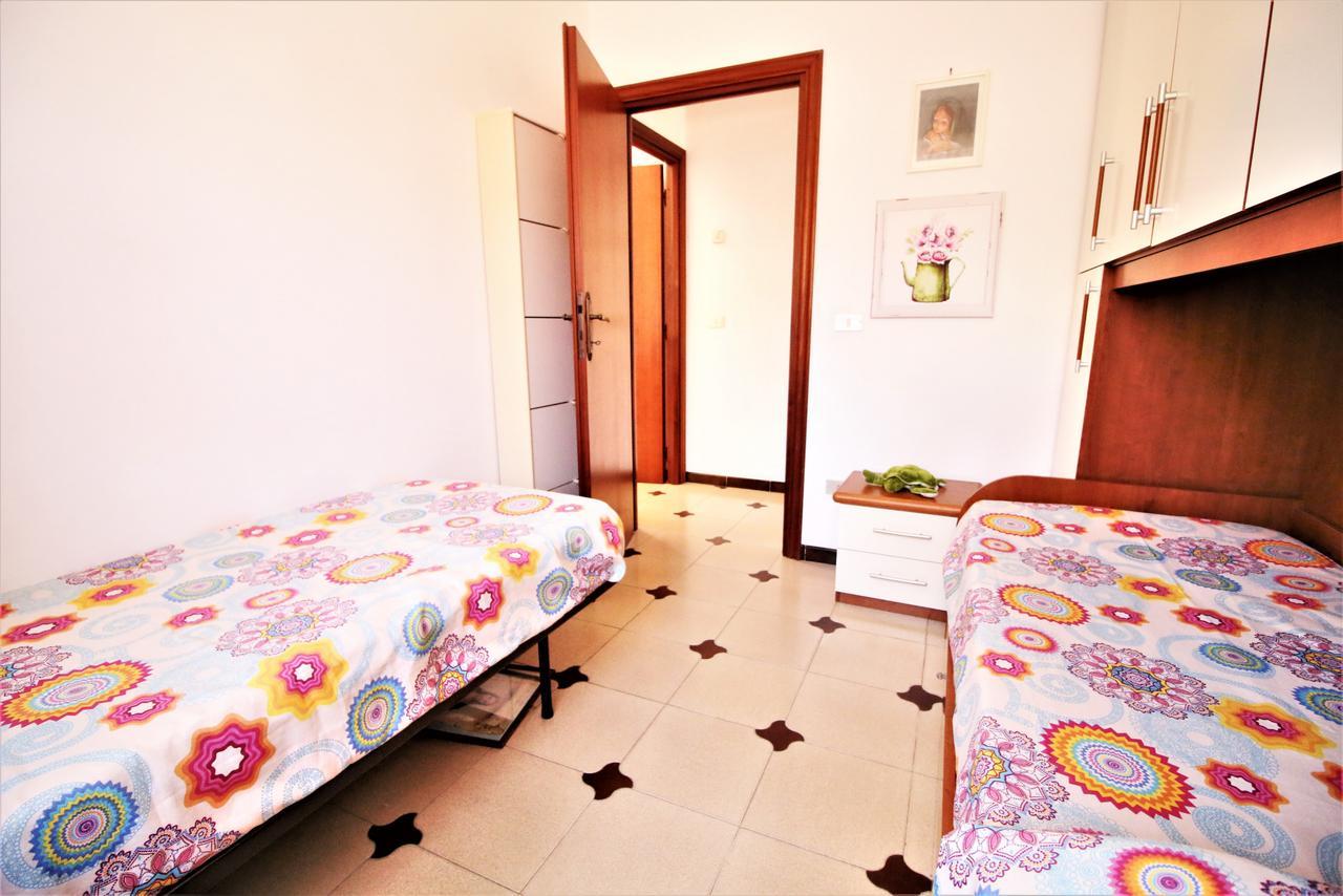 Holidaycasa Leone - Con Posto Auto A 200Mt Dal Mare Sperlonga Eksteriør bilde