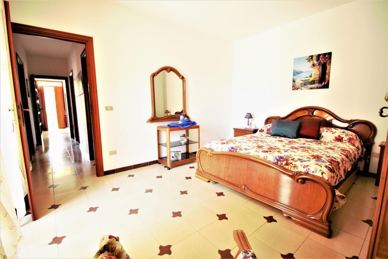 Holidaycasa Leone - Con Posto Auto A 200Mt Dal Mare Sperlonga Eksteriør bilde