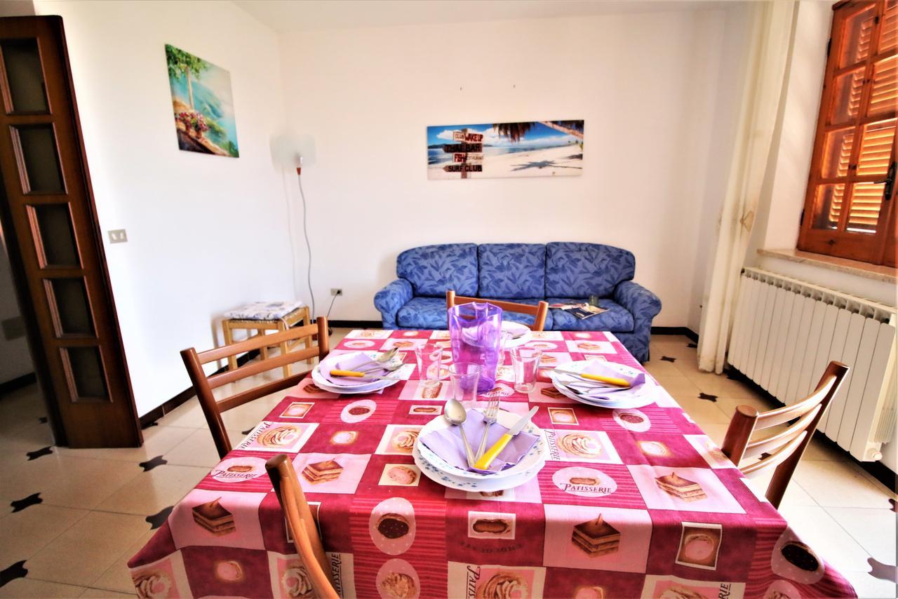 Holidaycasa Leone - Con Posto Auto A 200Mt Dal Mare Sperlonga Eksteriør bilde
